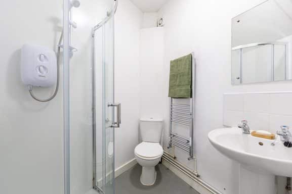 Gold Ensuite Small Image