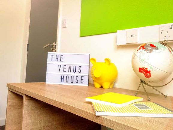 Gold Non Ensuite | 4 居室 Image