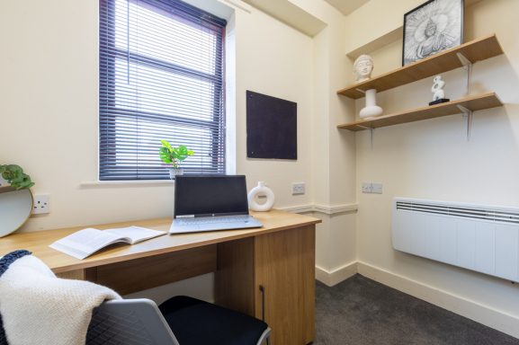 Bronze Plus Non Ensuite – 4 居室 Image