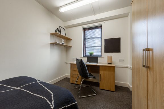 Bronze Plus Non Ensuite – 4 居室 Image