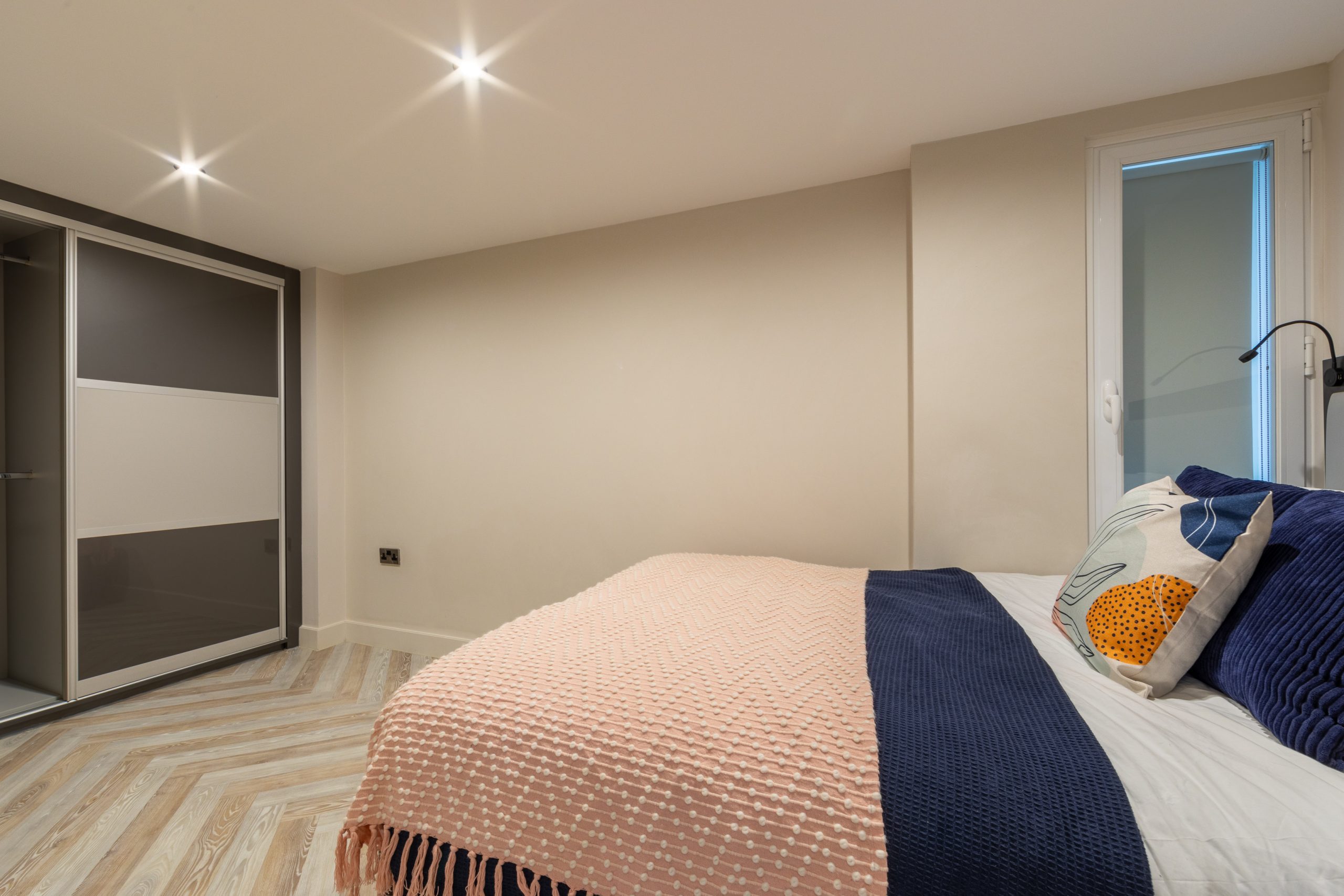 Gold 1 Bed Apartment Image