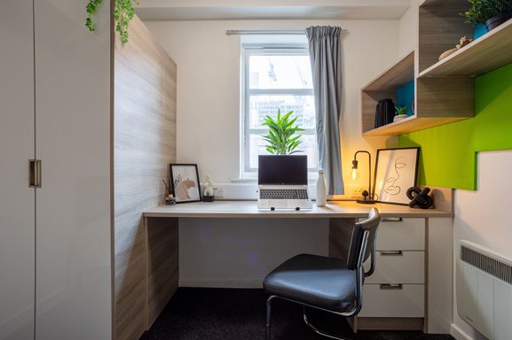 Silver Non Ensuite – 4 居室 Image