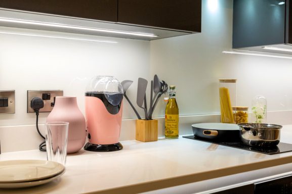 Silver 1 Bed Apartment Image