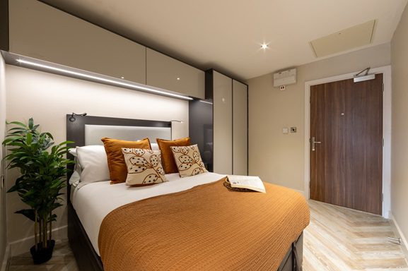 Gold Plus Studio Image