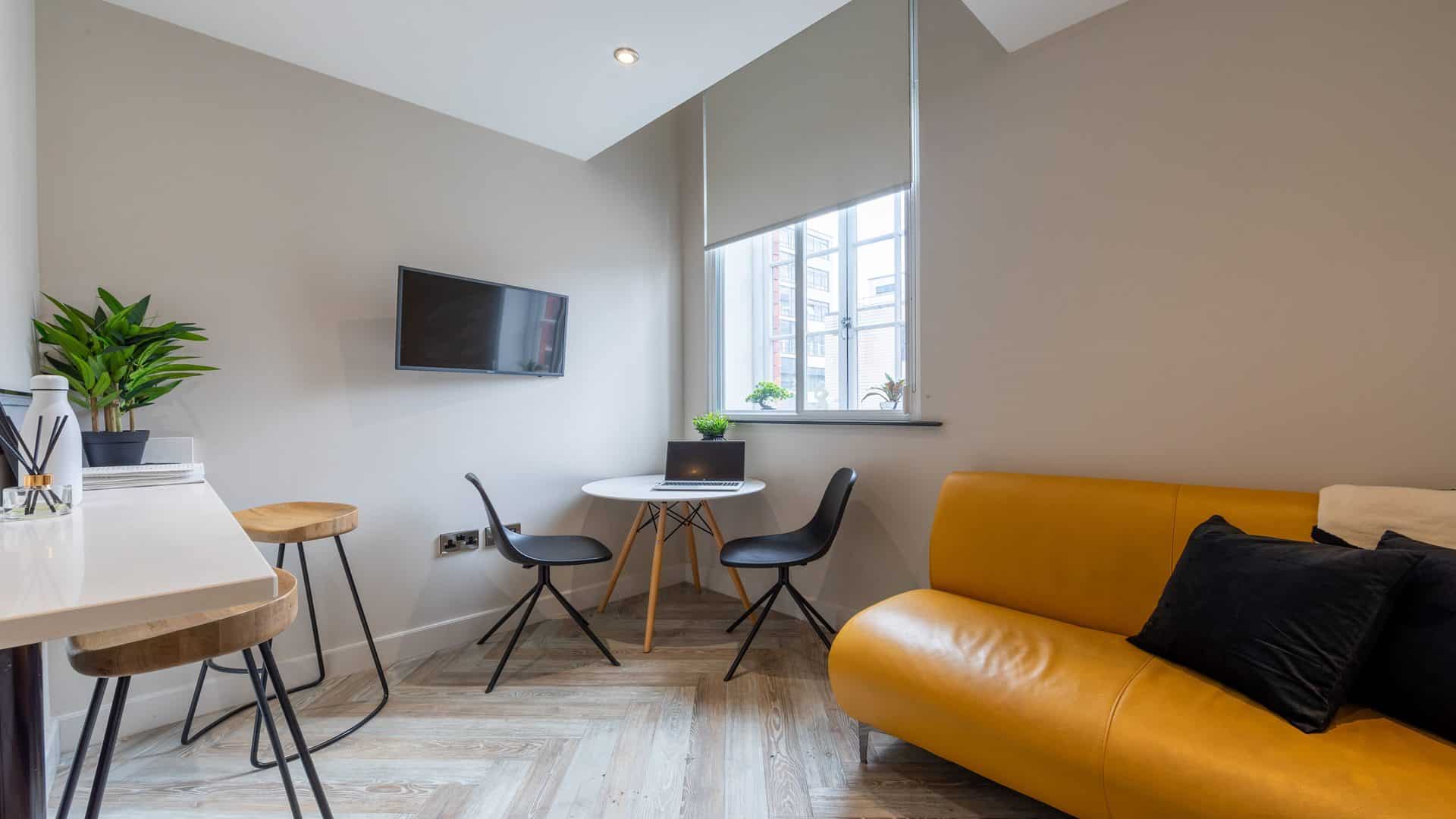 Dwell Student Living Princess Street Platinum Studio